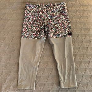 Fleo cropped leggings size M